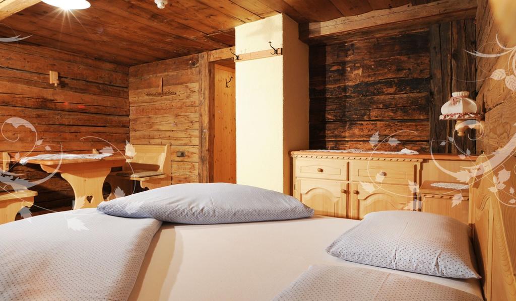 Glinzhof Mountain Natur Resort Agriturismo سان كانديدو الغرفة الصورة