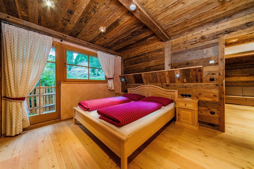 Glinzhof Mountain Natur Resort Agriturismo سان كانديدو الغرفة الصورة