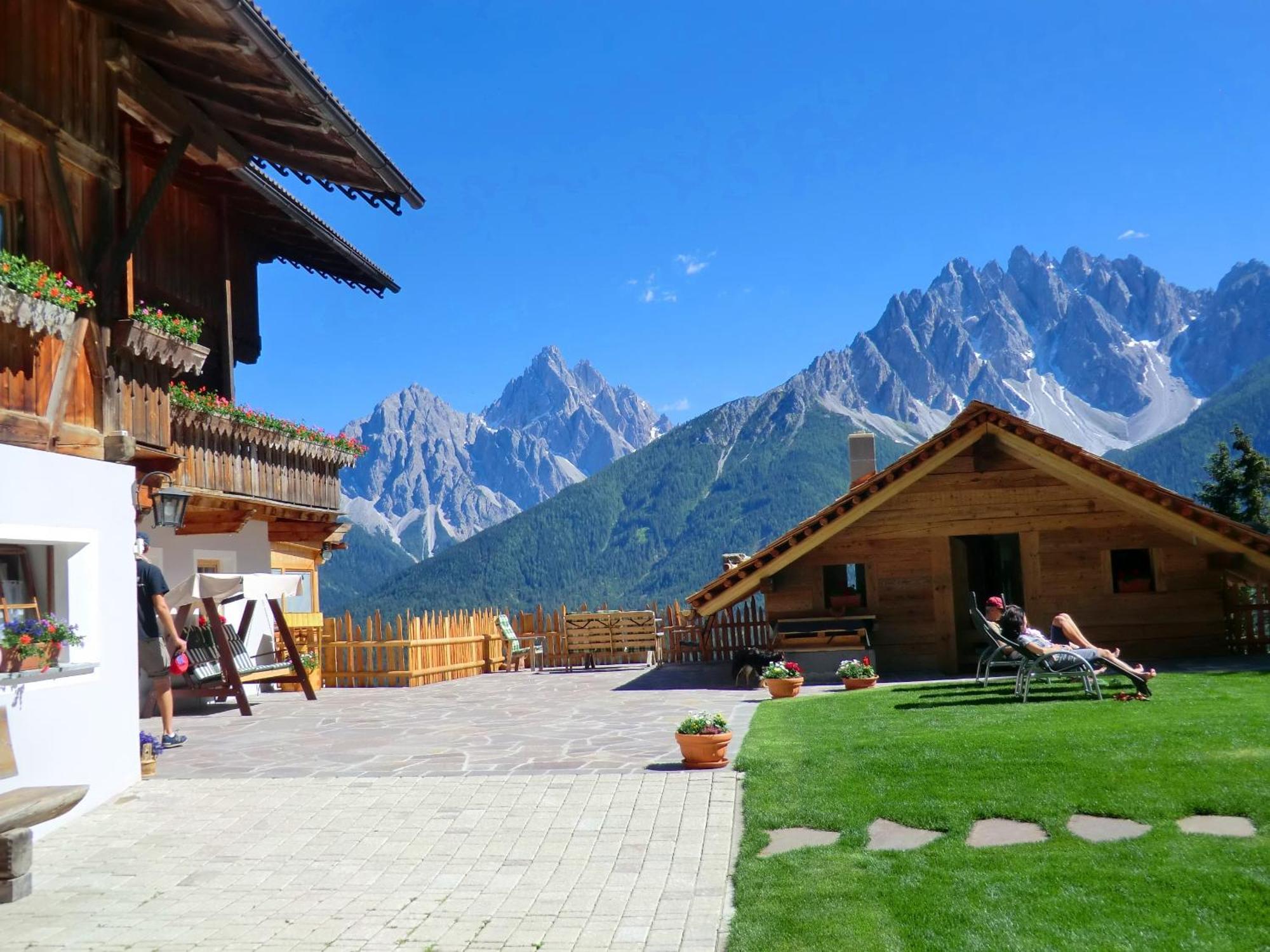 Glinzhof Mountain Natur Resort Agriturismo سان كانديدو المظهر الخارجي الصورة